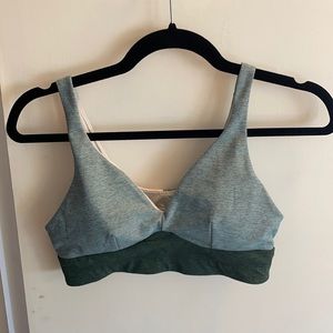 Outdoor Voices Plunge Sports Bra